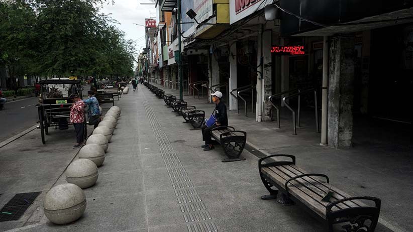 Jalan Malioboro Sepi, Pedagang Dilarang Berjualan - Bagian 1