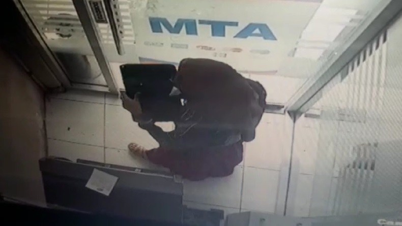 Laptop Hilang Dicuri di ATM Ternyata Punya Kepsek yang Berisi Data Sekolah
