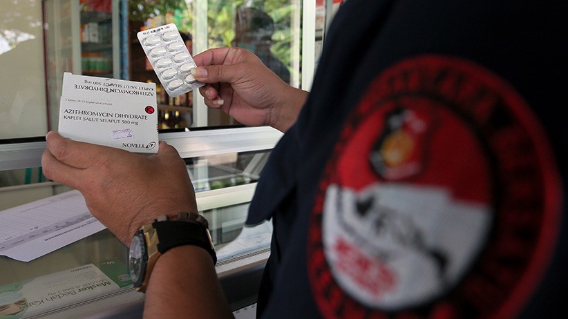 Polisi Sidak Apotek Pantau Harga Obat - Bagian 1
