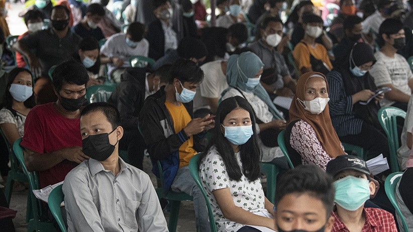 1.000 Anak di Palembang Disuntik Vaksin Covid-19 Setiap Hari - Bagian 2