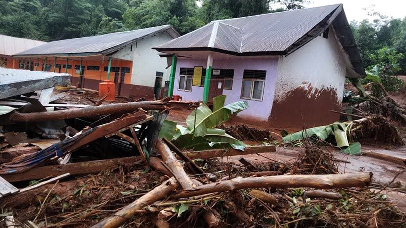 Ratusan Rumah Rusak Diterjang Banjir Bandang di Konawe Utara - Bagian 1