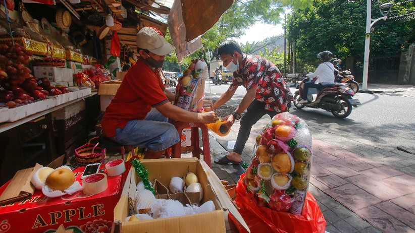 Penjualan Parsel Buah Secara Online Meningkat Selama PPKM Darurat - Bagian 1
