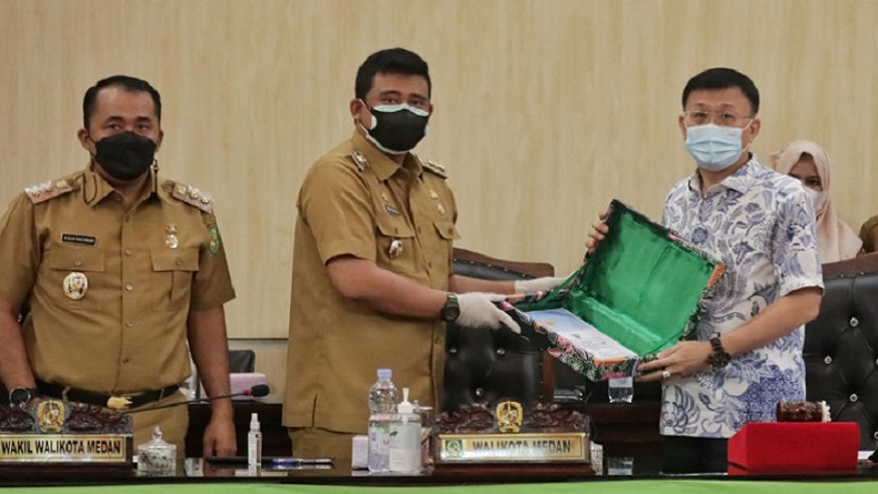 Bobby Nasution Ajukan Ranperda Zonasi PKL di Kota Medan