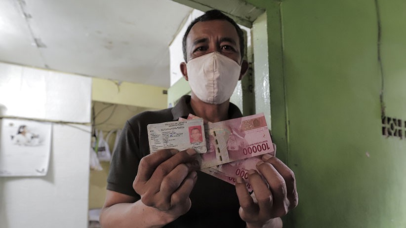 Bantuan Sosial Tunai Kemensos Cair, Penyaluran dengan Cara Door to Door - Bagian 5
