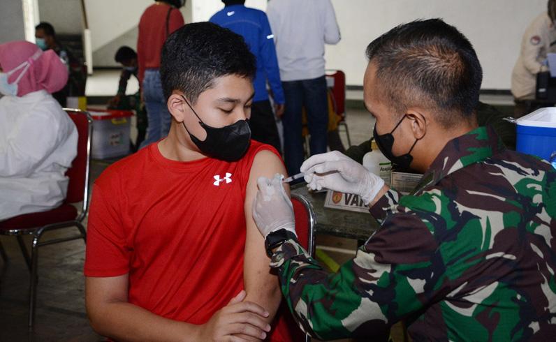 Begini Ekspresi Putra Putri TNI Mengikuti Serbuan Vaksinasi di Kodam IV/Diponegoro