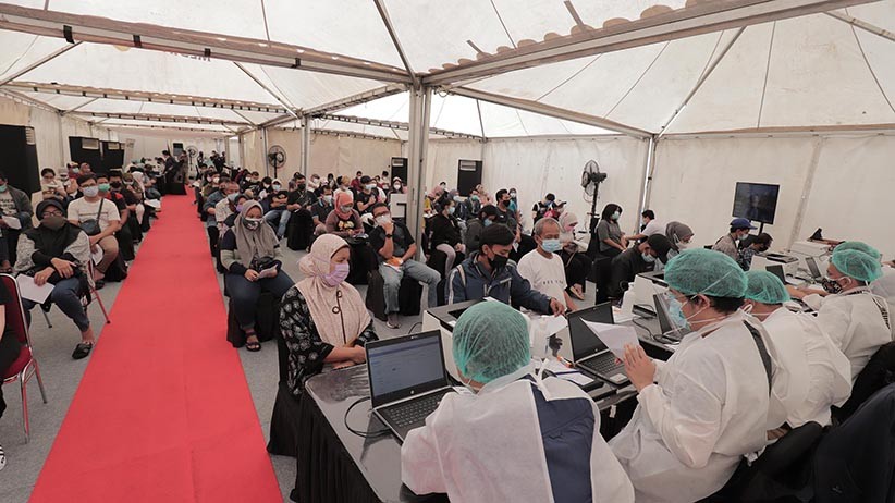 Suasana Sentra Vaksinasi di MNC Center Kebon Jeruk - Bagian 3