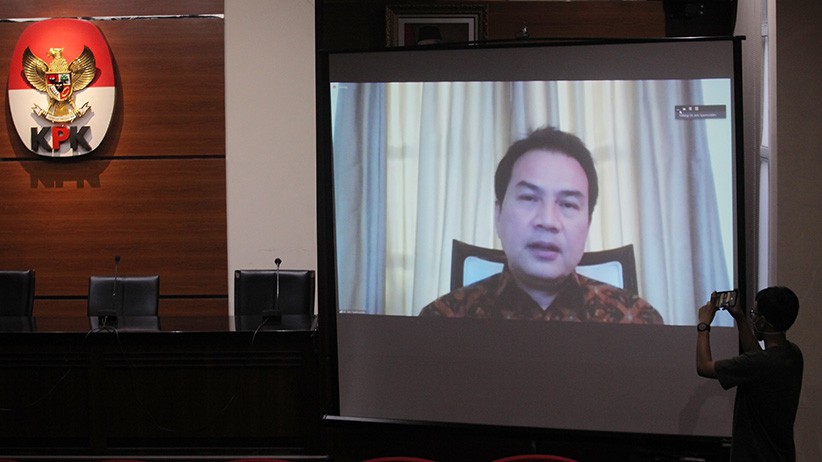 Azis Syamsuddin Jadi Saksi Kasus Suap Mantan Penyidik KPK - Bagian 2