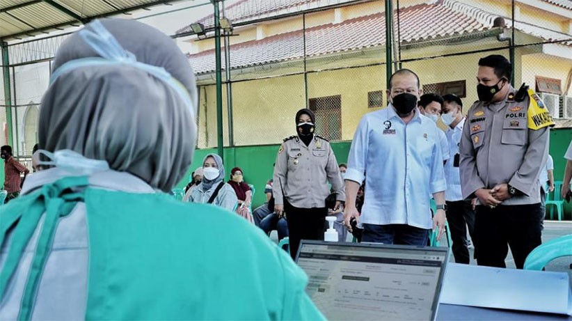 Ketua DPD LaNyalla Tinjau Vaksinasi di Polres Malang - Bagian 3