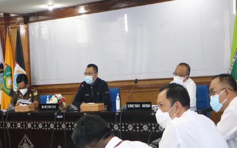 Gubernur NTB Minta Perangkat Daerah Manfaatkan Medsos untuk Jawab Aduan Warga