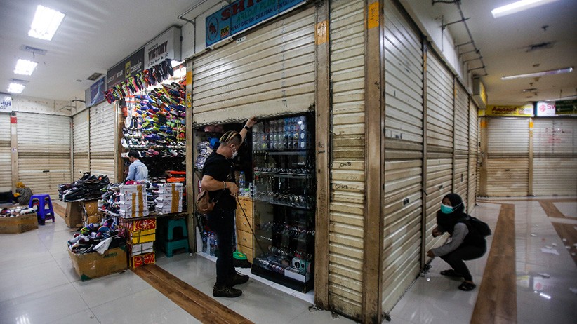 Masuk PGC, Pedagang dan Pengunjung Wajib Menunjukkan Kartu Vaksin - Bagian 1