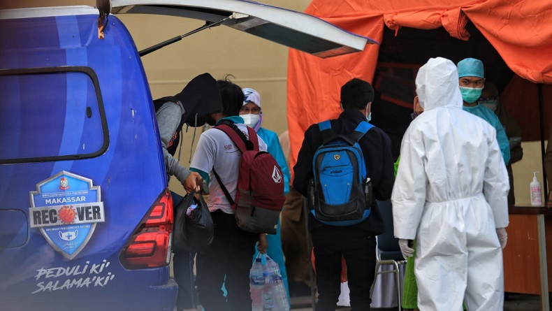 Satgas Detector Covid Makassar Edukasi Warga terkait Isolasi Apung