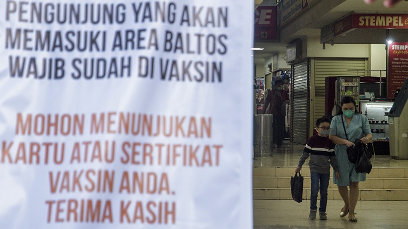 Masuk Pusat Perbelanjaan Bandung Pengunjung Wajib Tunjukkan Kartu Vaksin - Bagian 2