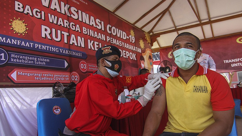 1.433 Warga Binaan Rutan Kelas 1 Depok Disuntik Vaksin Covid-19 - Bagian 2