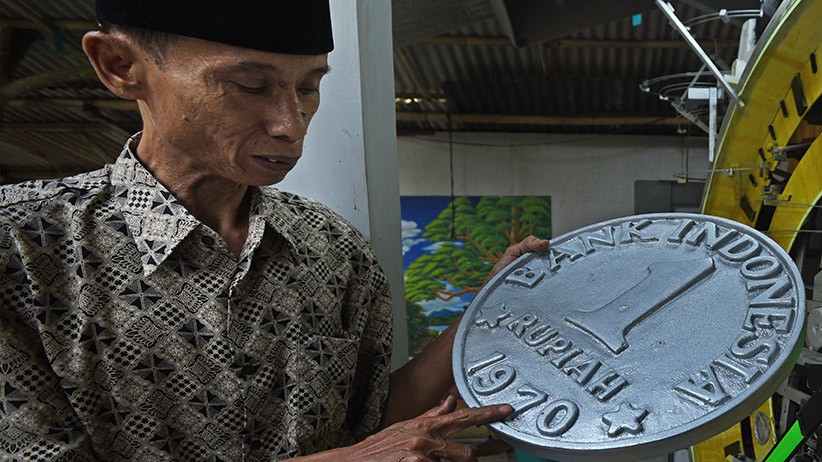 Kreatif, Pengepul Barang Bekas Ini Ubah Limbah Logam dan Plastik Jadi Benda Seni - Bagian 2