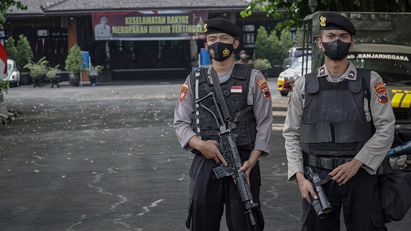 KPK Geledah Rumah Dinas hingga Kantor Bupati Banjarnegara - Bagian 2