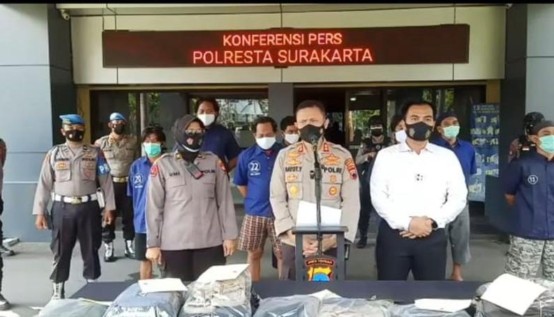 Keroyok Polisi dan Rusak Mobil Patroli, 7 Warga Solo Ditangkap