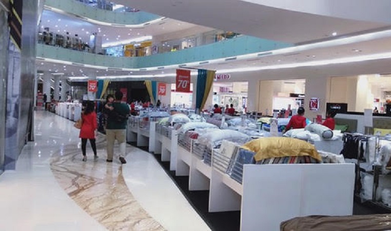 Surabaya Izinkan Anak-Anak Masuk Mal, PKL Bisa Beroperasi hingga Malam