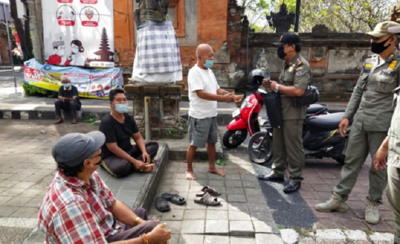 Bali PPKM Level 3, Pelanggar Prokes Dihukum Push Up dan Hafal Pancasila