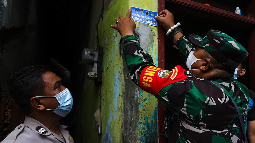 Penghuni Sudah Vaksin Covid-19, Rumah Warga Sunter Agung Ditempel Stiker - Bagian 1
