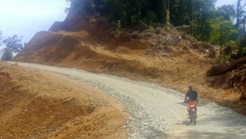 Warga Keluhkan Akses Jalan Lingkar Pulau Lurang Maluku Belum Dibangun