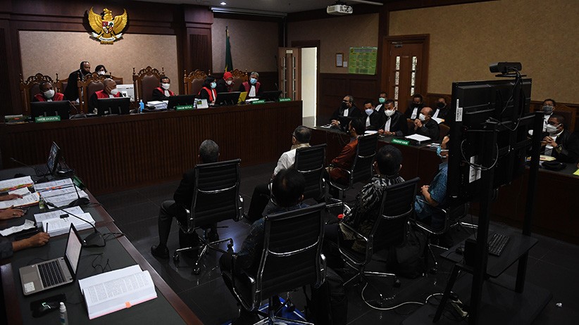 Dua Mantan Dirut Asabri Jalani Sidang Perdana Kasus Dugaan Korupsi - Bagian 2