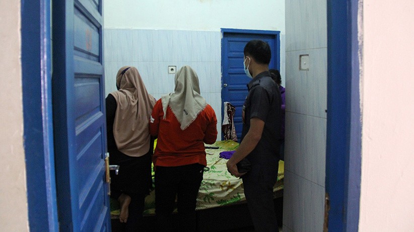 Wisma Penampungan Perdagangan Manusia Digerebek di Dumai - Bagian 2