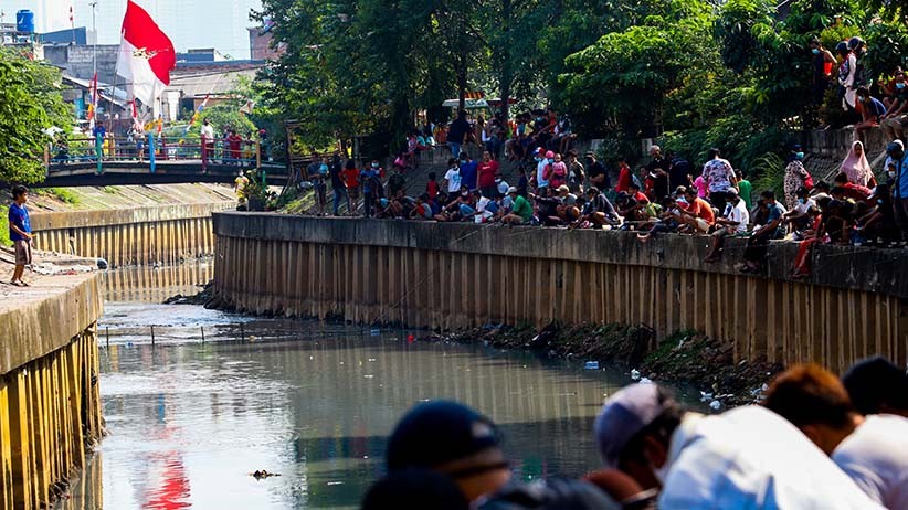 Serunya Lomba Memancing Sambil Berjemur di Kali Grogol - Bagian 3