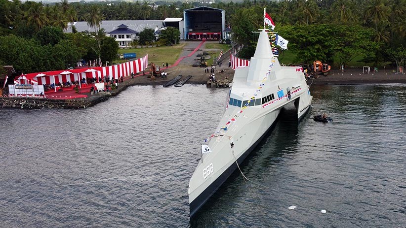 Penampakan KRI Golok, Kapal Cepat Rudal TNI AL Berteknologi Siluman - Bagian 2
