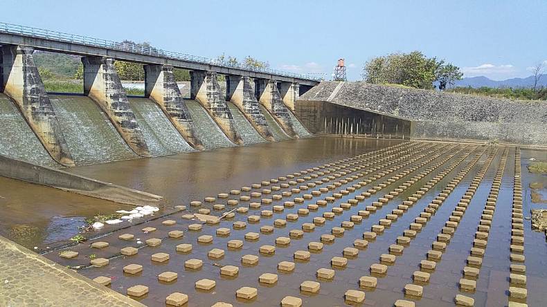 Masa Tanam Mundur, Petani di Sukoharjo Minta Dam Colo Tidak Ditutup 