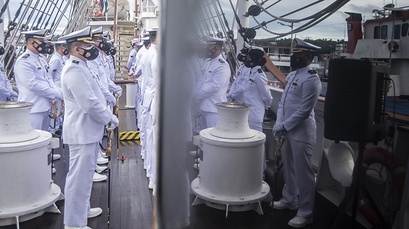Upacara HUT ke-76 TNI AL di Atas Geladak KRI Bima Suci - Bagian 2