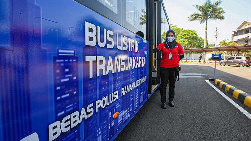 Transjakarta Uji Coba Bus Listrik - Bagian 3