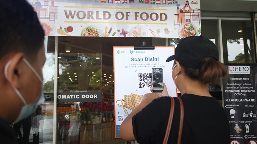 Masuk Supermarket Wajib Gunakan Aplikasi PeduliLindungi - Bagian 2