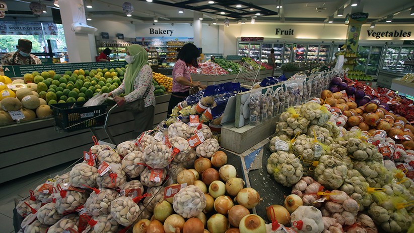 Masuk Supermarket Wajib Gunakan Aplikasi PeduliLindungi - Bagian 3