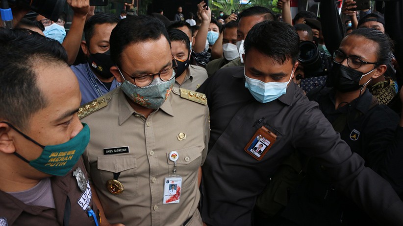 Penampakan Anies Baswedan Diperiksa KPK terkait Kasus Korupsi Pengadaan Lahan Munjul - Bagian 4