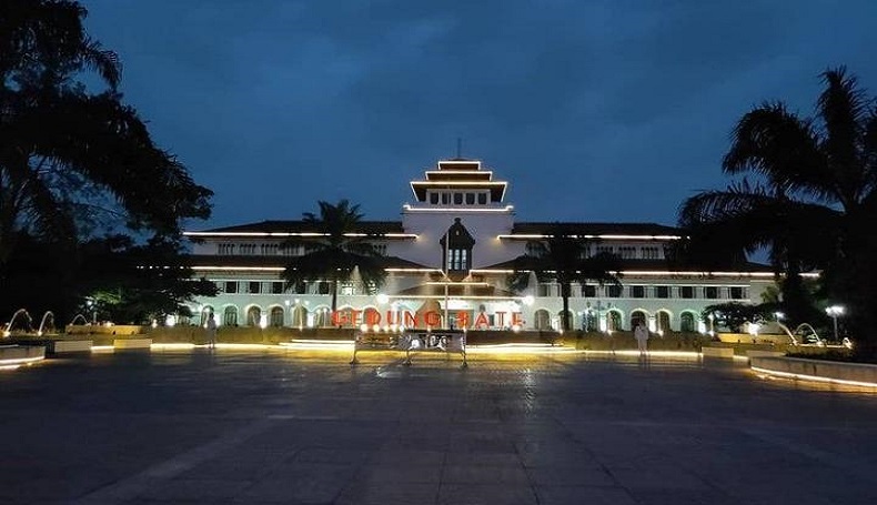 10 Tempat Nongkrong di Bandung Jawa Barat, Nomor 9 Dimanjakan Panorama Alam
