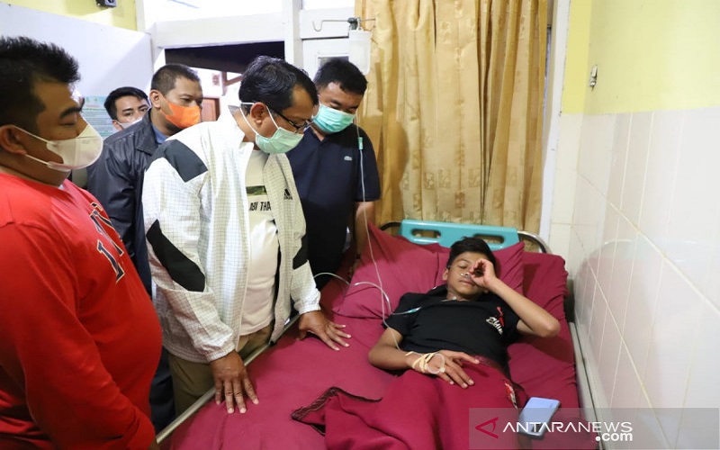 Pendaki yang Hilang 6 Hari di Gunung Guntur Dirawat karena Alami Dehidrasi