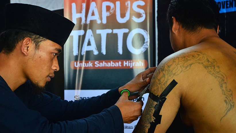 Melihat Pelayanan Hapus Tato Gratis - Bagian 1