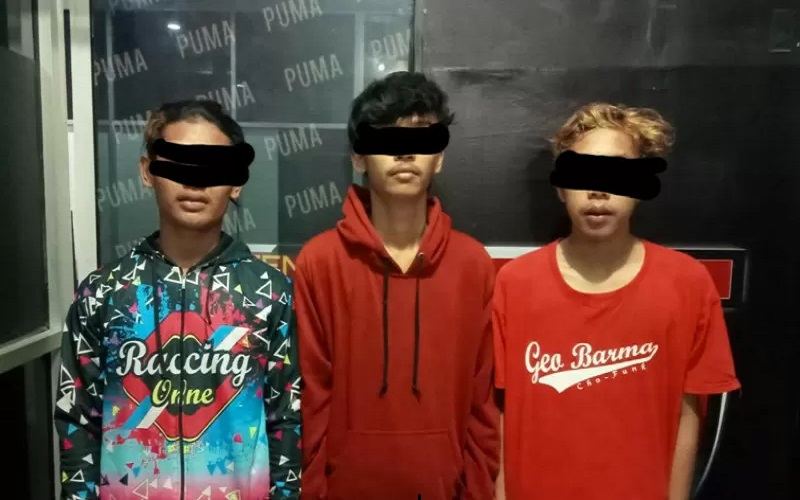 Bejat, Pelajar SMA Ini Ajak Dua Temannya Perkosa Sang Pacar