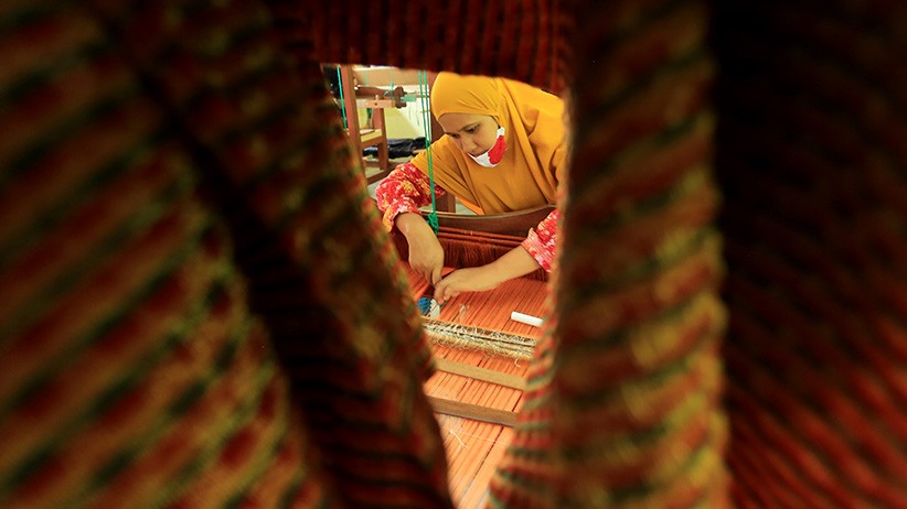 Pencairan BLT UMKM Tahun 2021 Capai Rp15,24 Triliun - Bagian 1