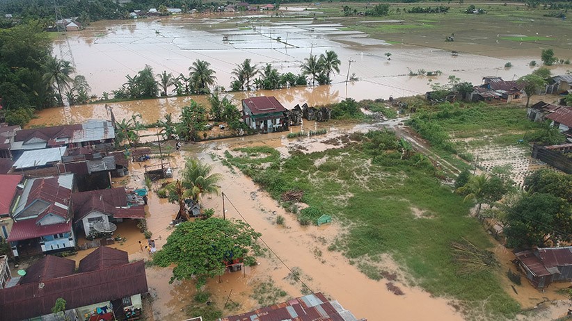 Penampakan dari Udara Banjir Rendam Permukiman di Padang Pariaman hingga 1 Meter - Bagian 3