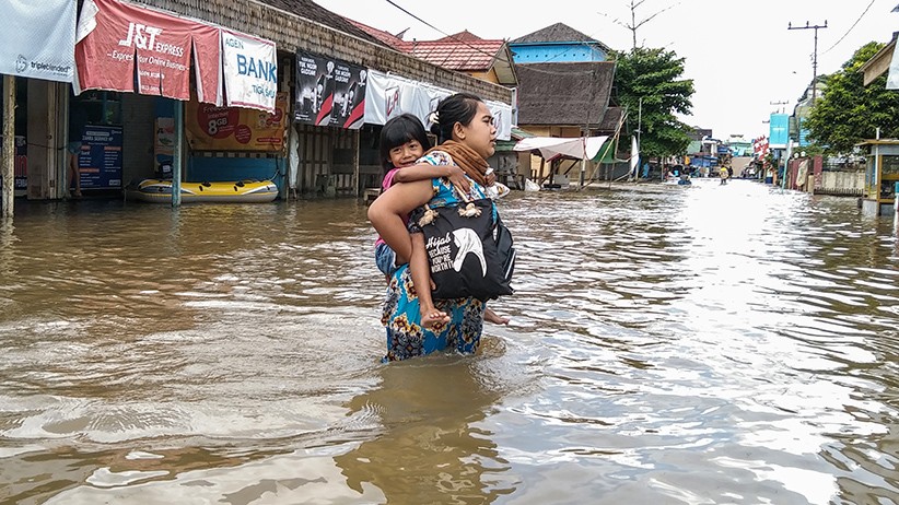 Sungai Mentaya Meluap, 1.256 Rumah di Kotawaringin Timur Terendam Banjir - Bagian 1