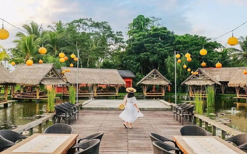 9 Tempat Makan Keluarga di Tangerang Selatan Terfavorit, Ada Taman Bermain Anak