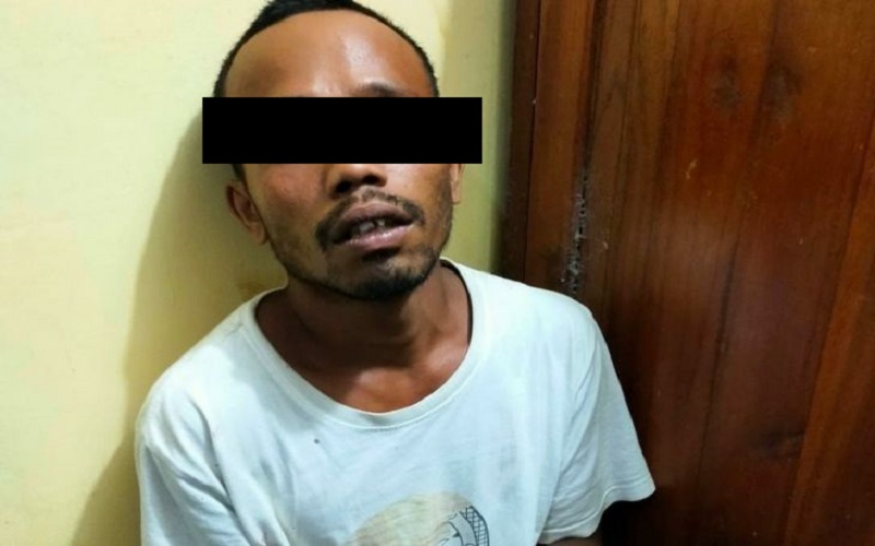 Mengerikan, Pria Ini Bunuh Teman Sekampung Pakai Parang