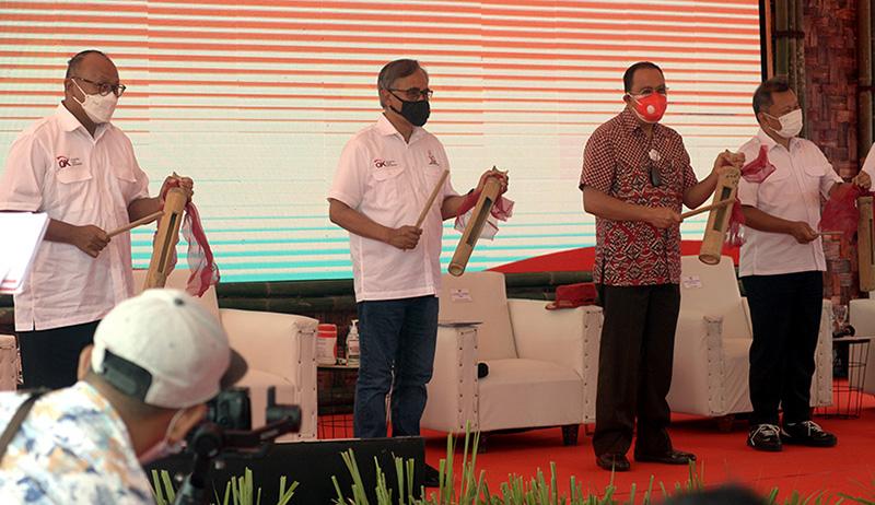 OJK Bantu Petani Serai dari Pembiayaan KUR hingga Ekspor Komoditas Minyak Nabati - Bagian 4