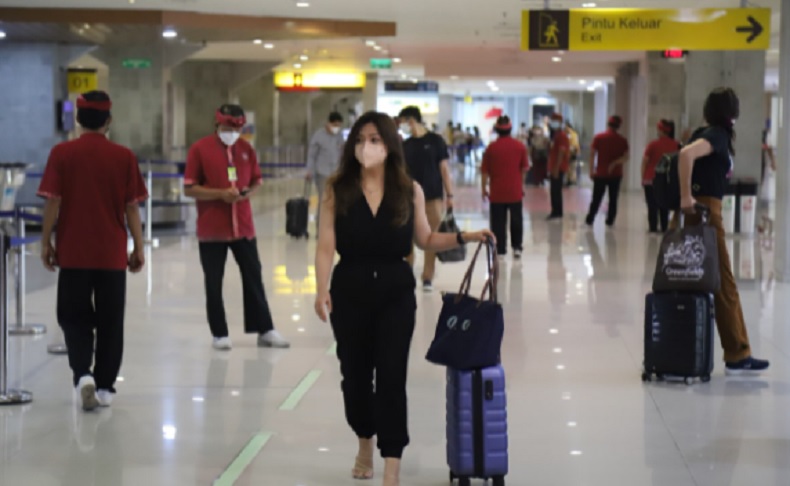 Jelang Tahun Baru 2022, Puluhan Ribu Wisatawan Domestik Serbu Bali