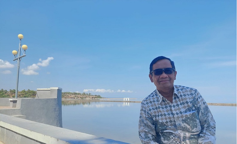  Mahfud MD Minta Korban Pinjol Ilegal Tak Usah Membayar