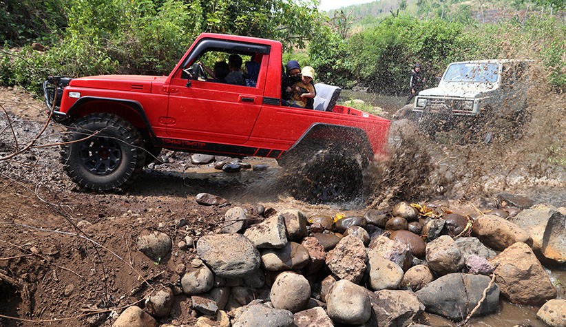 Berkemah Sambil Merasakan Sensasi Offroad di Lereng Gunung Anjasmoro - Bagian 2
