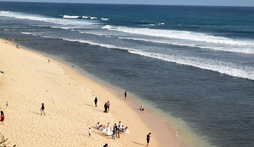 Menikmati Eksotisme Pantai Indrayanti Gunungkidul saat PPKM Level  3 - Bagian 1