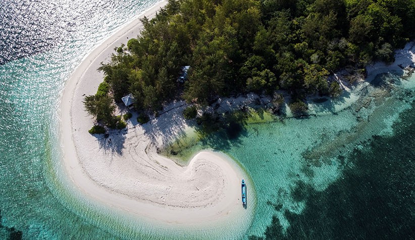 Indahnya Kepulauan Kei Maluku, Memiliki Pasir Putih dan Air Laut yang Jernih - Bagian 1