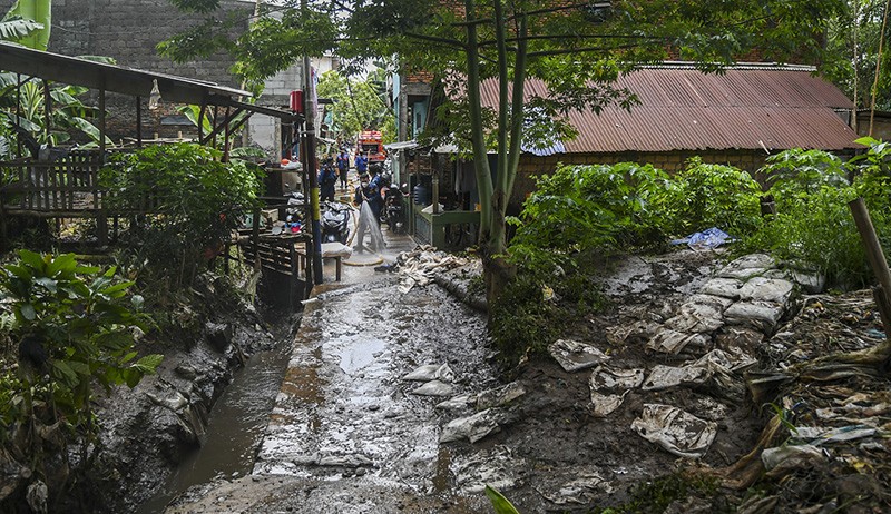 Banjir di Cipinang Melayu Jakarta Berangsur Surut - Bagian 2